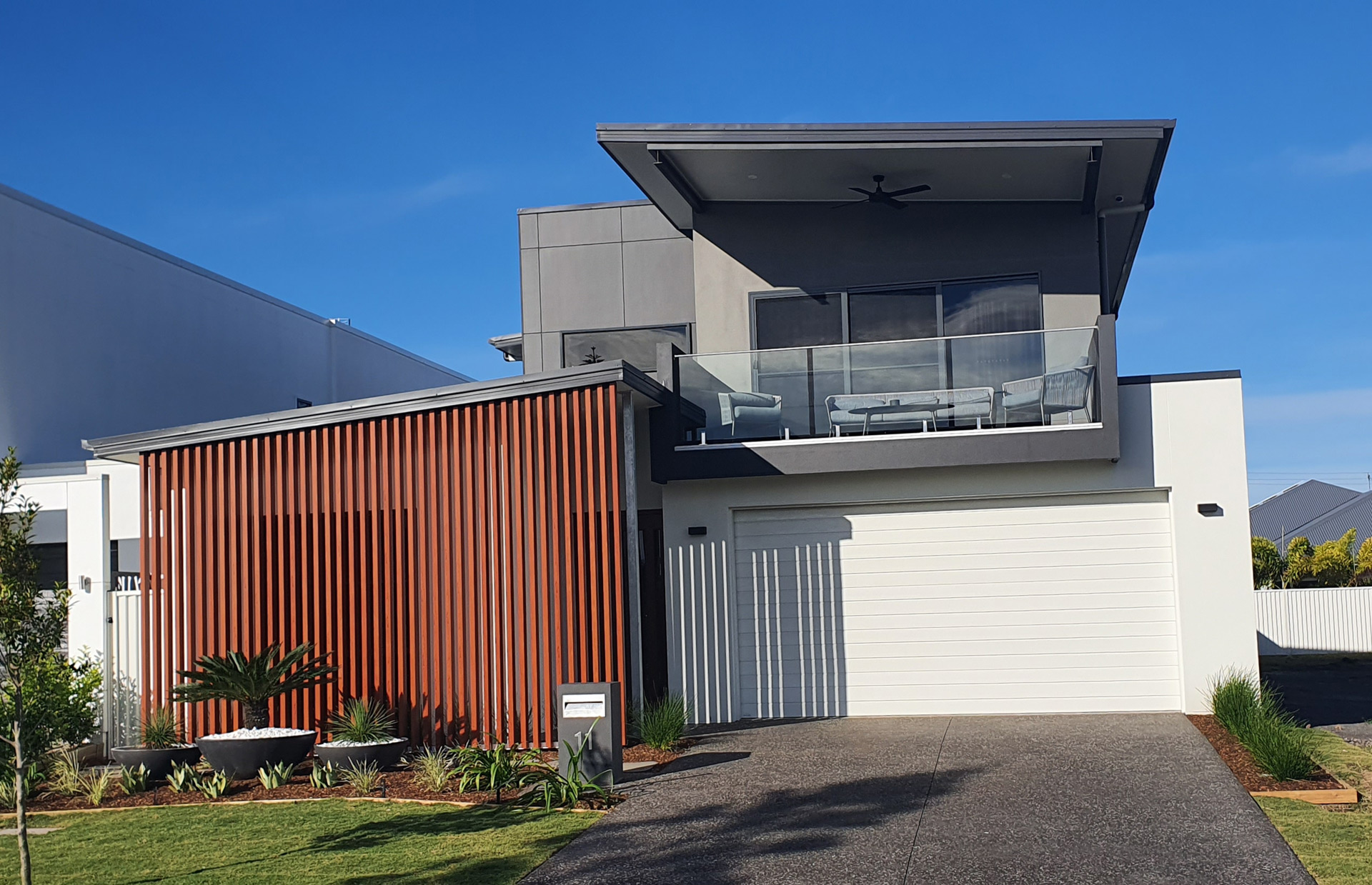 1-Front-House-Marina-View