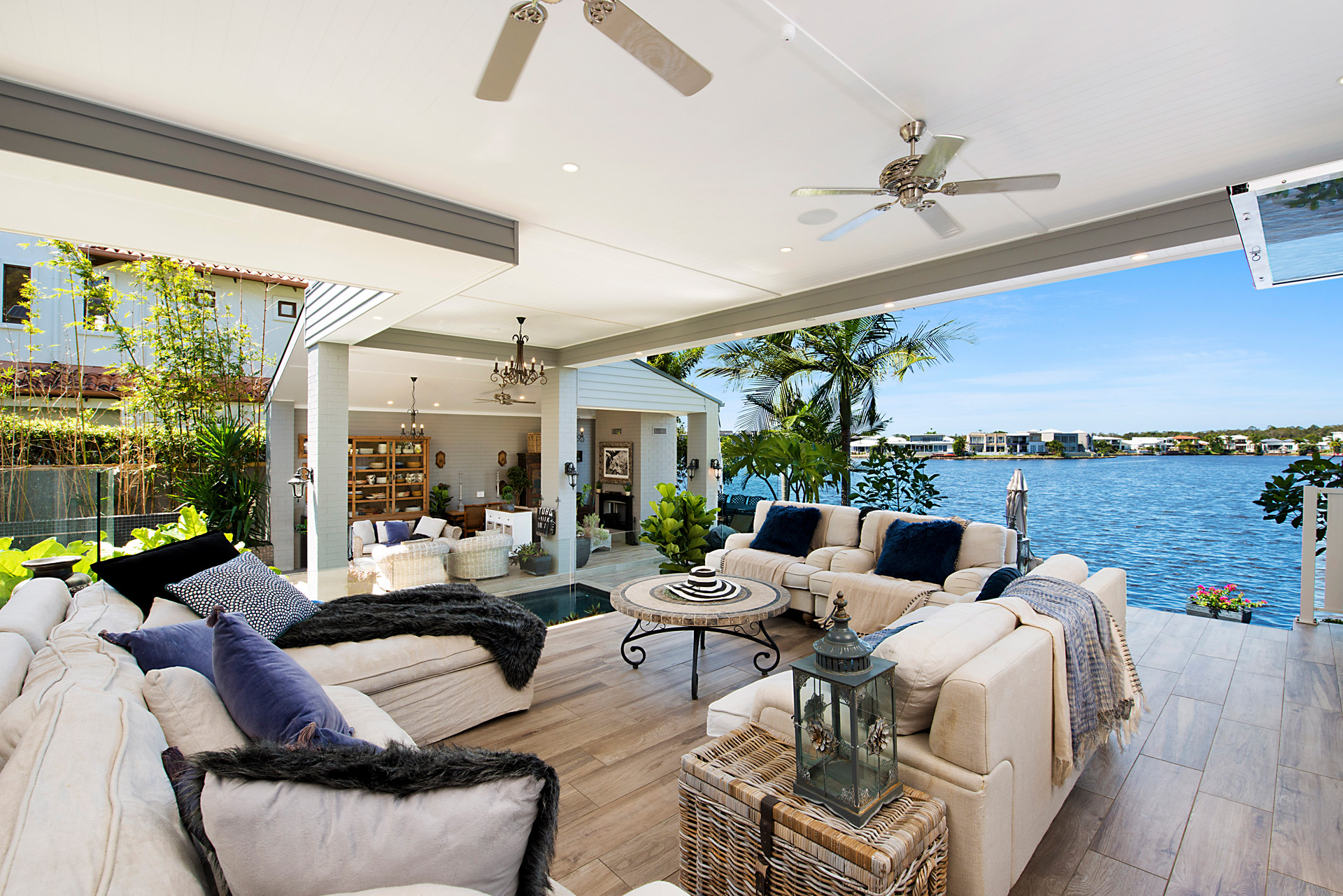 19-Outdoor-Patio-Hamptons