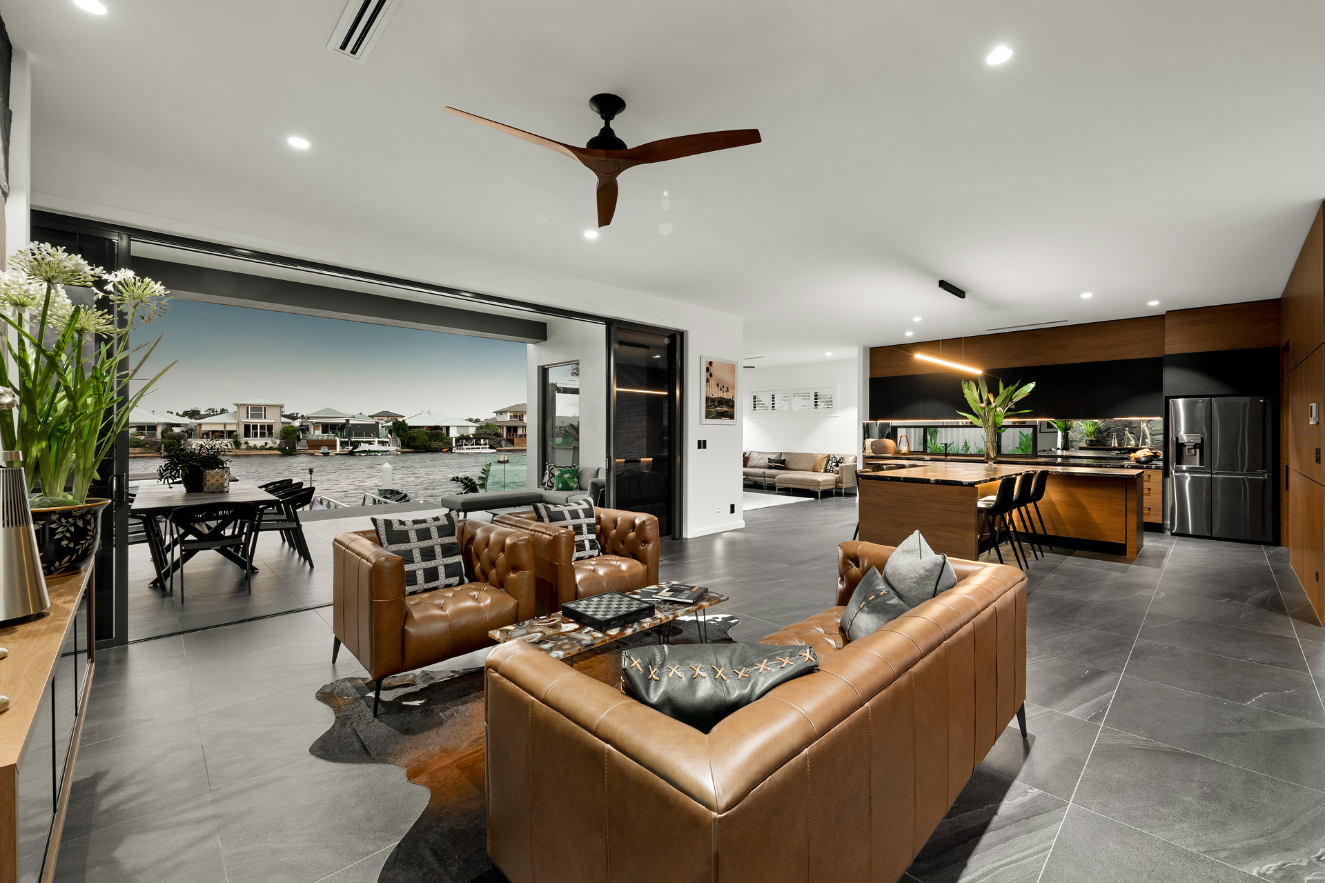 5-Living-North-Point-48