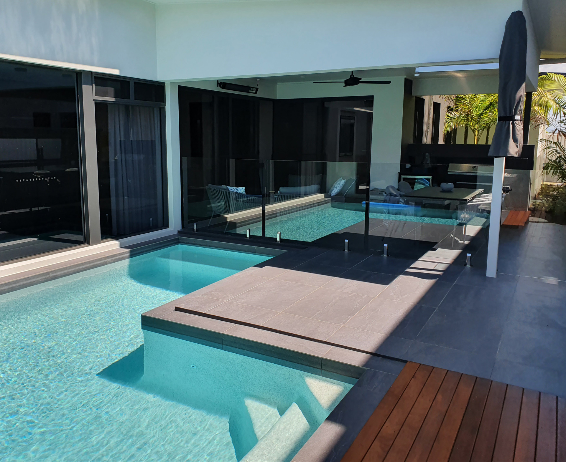 9-Pool-Marina-View
