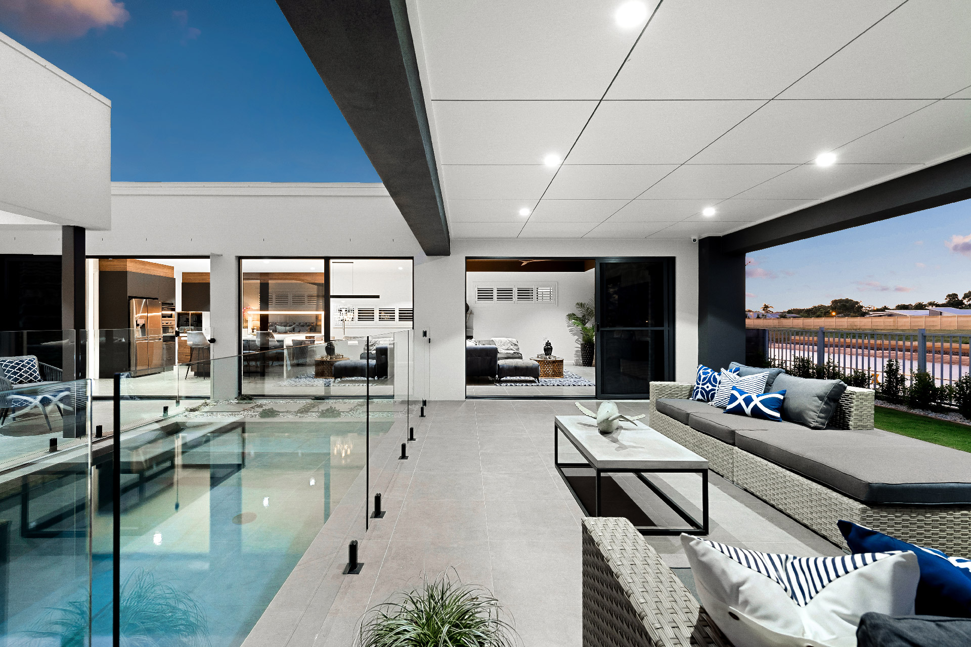 Arlington-35-16-Outdoor-Living_pool-view-to-Family-Room