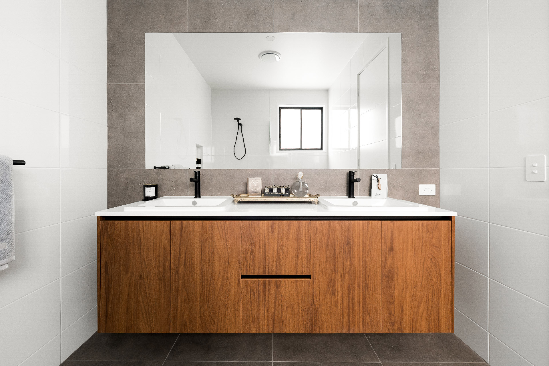 Shelly-Dune-16-Ensuite-